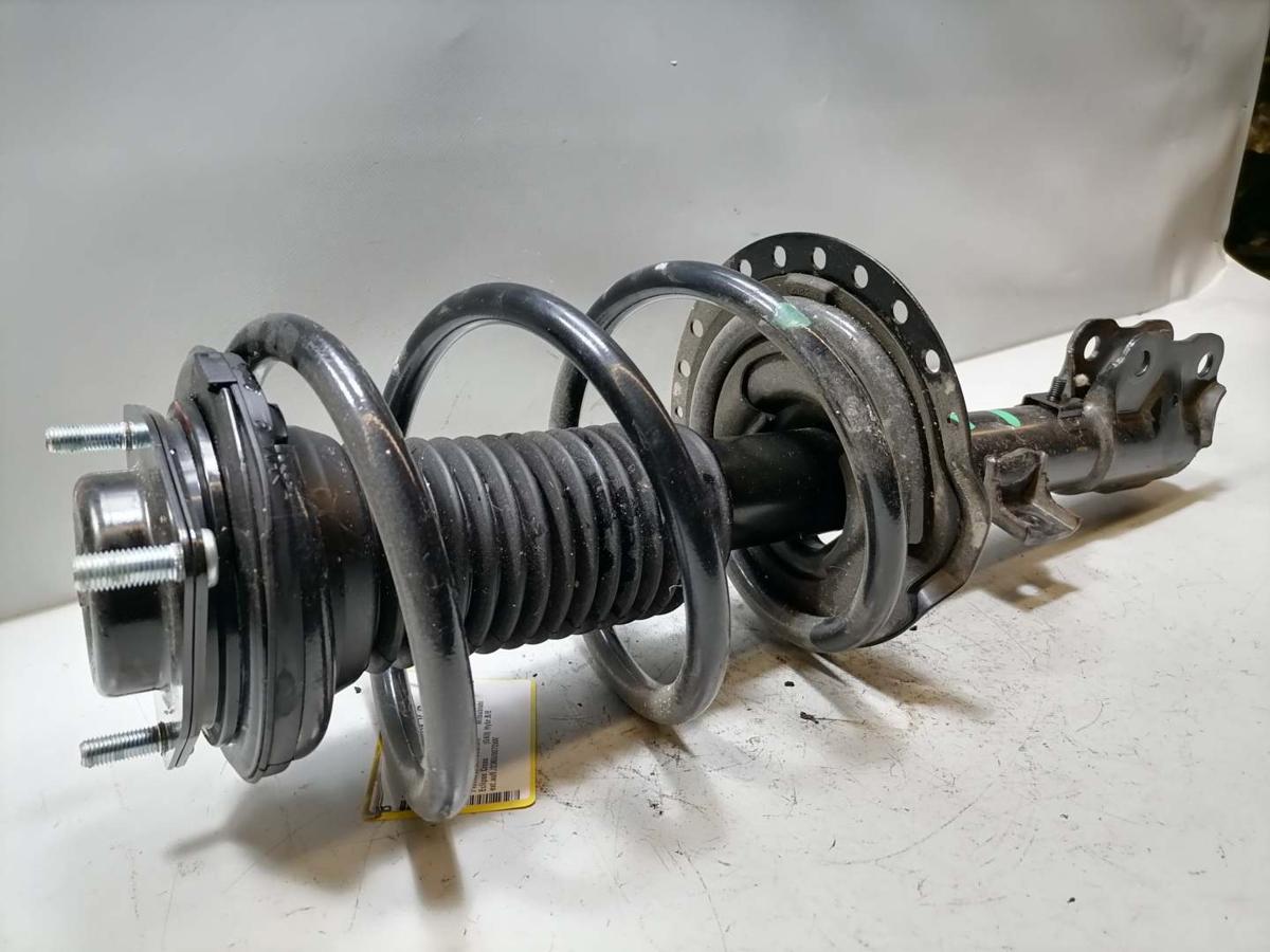 Mitsubishi Eclipse Cross GL3W original Federbein Sto&szlig;d&auml;mpfer vorn rechts 2.4 72kw Bj.2023